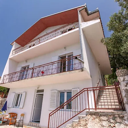 Gaspar Apartment *